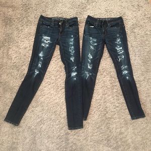 2 pairs of American Eagle jeans